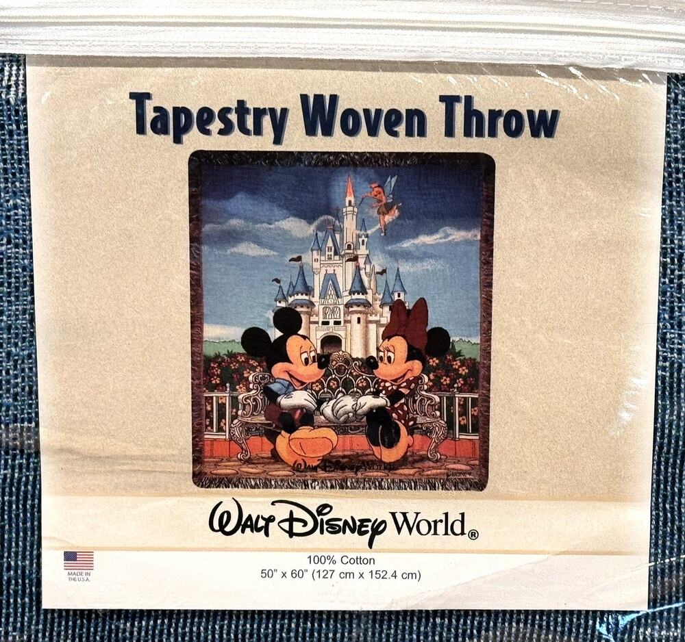 Walt Disney World Mickey & Minnie Castle Tapestry Woven Throw New 50" x 60"